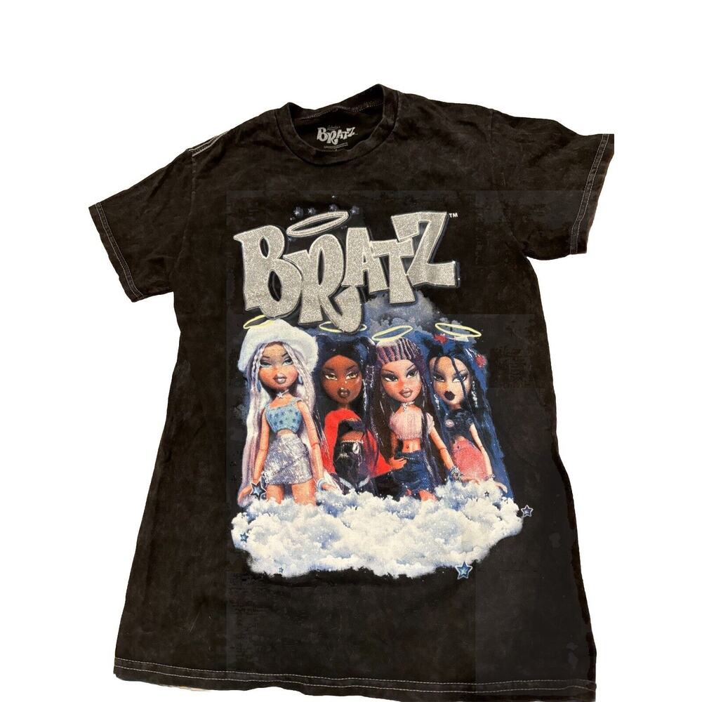 Bratz Tour Cotton Womens Small T-shirt Dolls Graphic